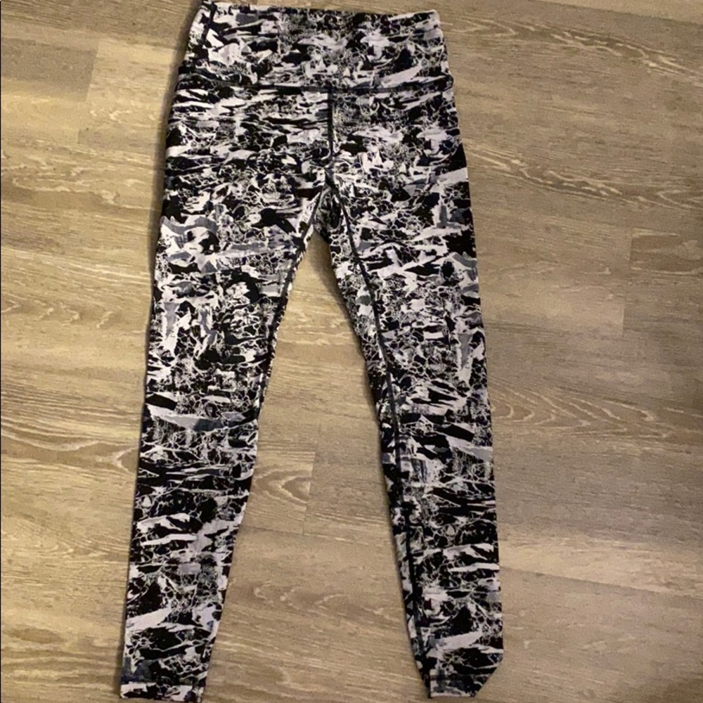 Lulu lemon size 8 running leggings
